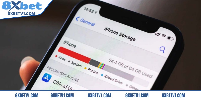 Cần đảm bảo đủ dung lượng trống trước khi tải app 8Xbet